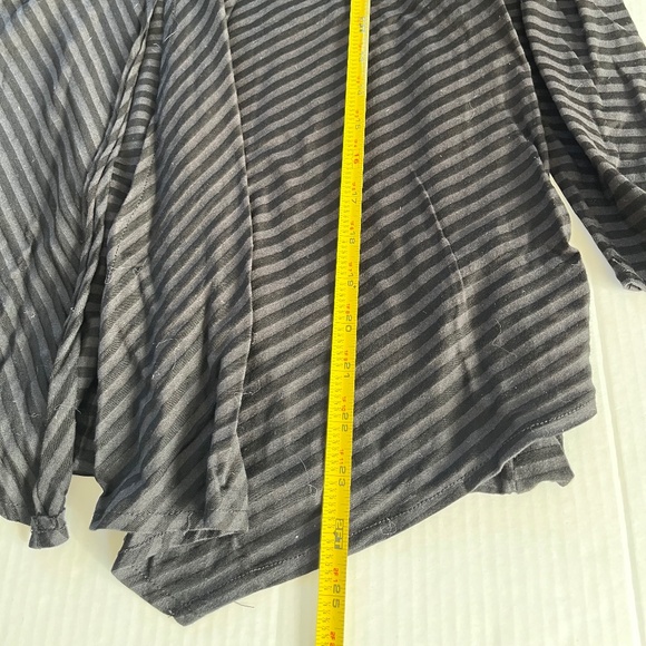 Lulu B Sz M Black Striped Layered Pullover Blouse Stretch Top Tencel Shirt - Picture 6 of 8